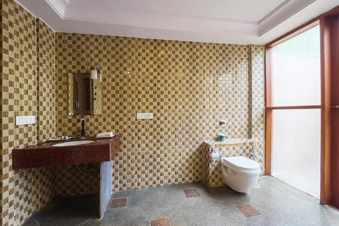 Krishna Heritage Resort Badami Extérieur photo